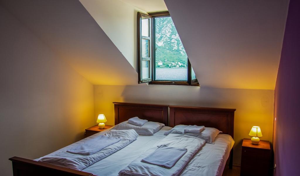 Hotel Lavanda Донья-Костаница Экстерьер фото